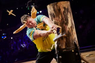 Standing block chop
