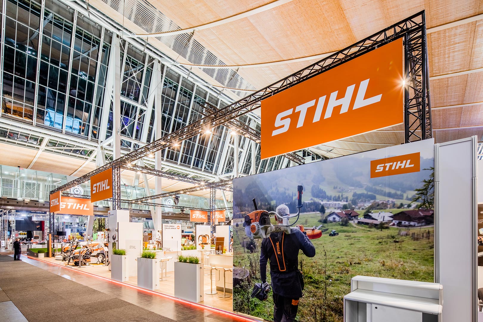 Messestand von STIHL